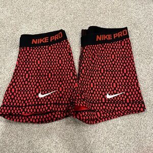 Nike Pro Spandex, Red/Black Polkadots, Size Medium